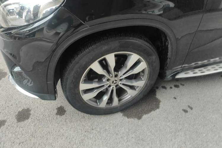 Used Mercedes-Benz GLE Coupe 2017 GLE 400 4MATIC Coupe SUV Left Front Wheel Hub
