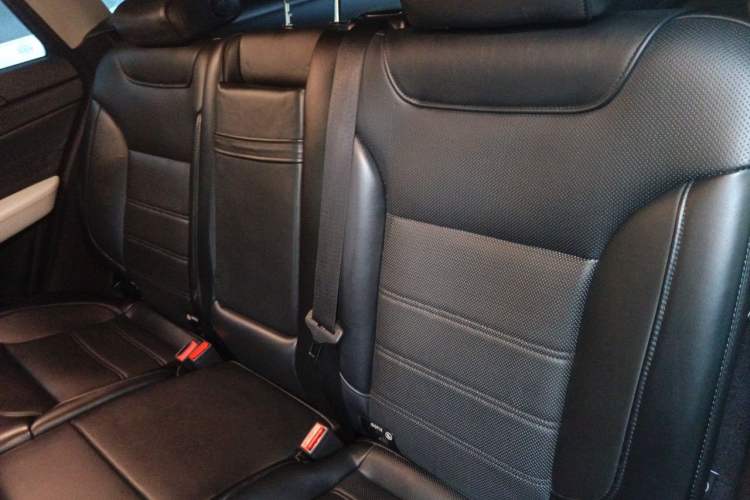 Used Mercedes-Benz GLE Coupe 2017 GLE 320 4MATIC Coupe SUV Left Rear Seat