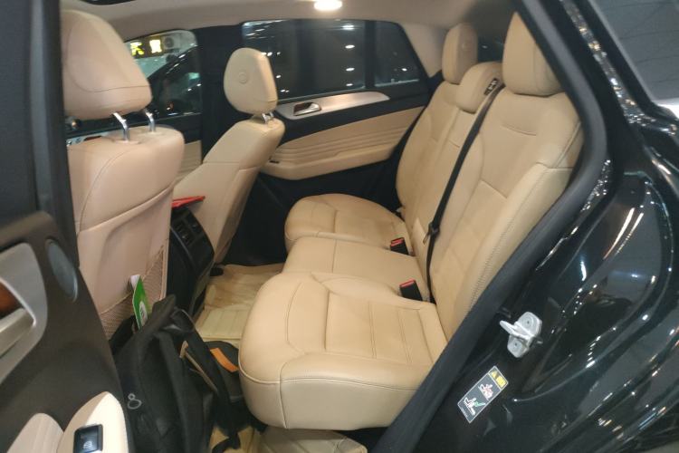 Used Mercedes-Benz GLE Coupe 2017 GLE 320 4MATIC Coupe SUV Left Rear Seat