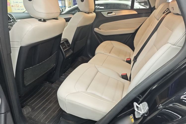 Used Mercedes-Benz GLE Coupe 2017 GLE 320 4MATIC Coupe SUV Left Rear Seat