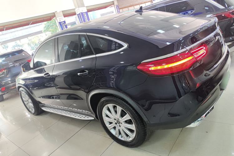 Used Mercedes-Benz GLE Coupe 2017 GLE 320 4MATIC Coupe SUV Left Side