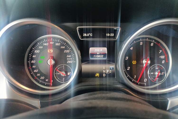 Used Mercedes-Benz GLE Coupe 2017 GLE 320 4MATIC Coupe SUV Odometer Close Up