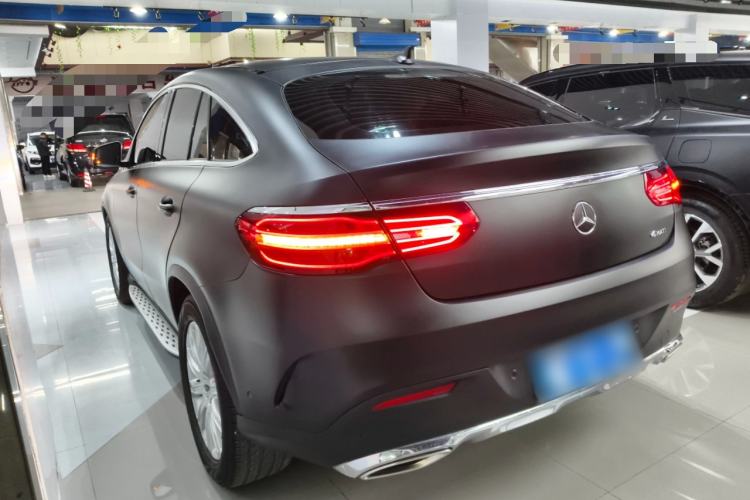 Used Mercedes-Benz GLE Coupe 2017 GLE 320 4MATIC Coupe SUV Rear Left 45 Deg