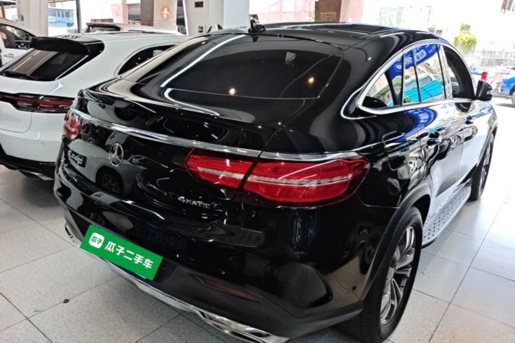 Used Mercedes-Benz GLE Coupe 2017 GLE 400 4MATIC Coupe SUV Rear Right 45 Deg