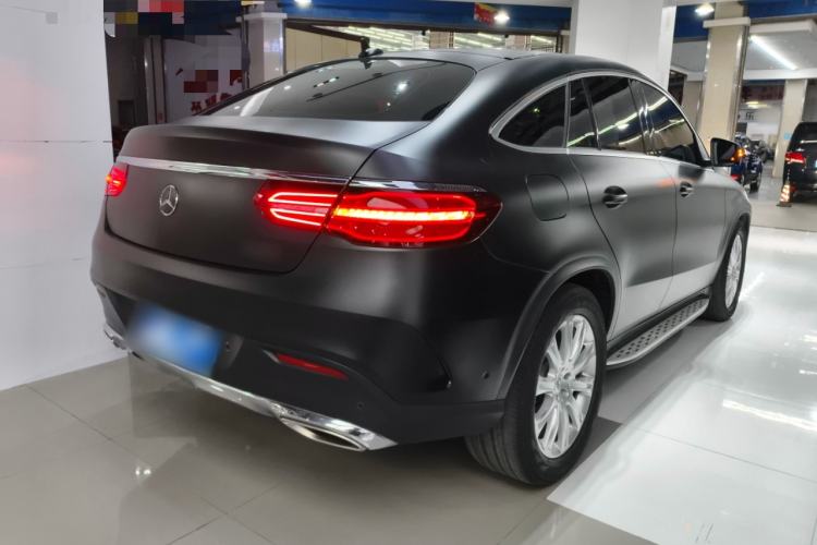 Used Mercedes-Benz GLE Coupe 2017 GLE 320 4MATIC Coupe SUV Rear Right 45 Deg