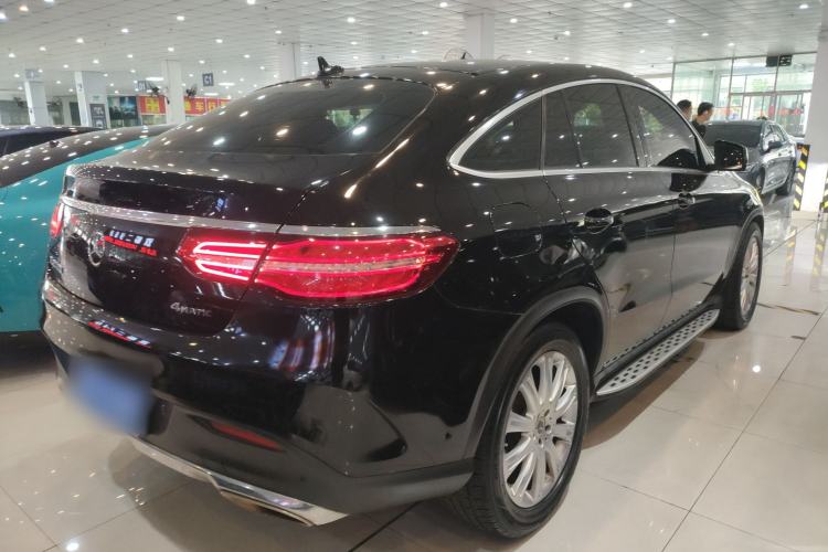 Used Mercedes-Benz GLE Coupe 2017 GLE 320 4MATIC Coupe SUV Rear Right 45 Deg