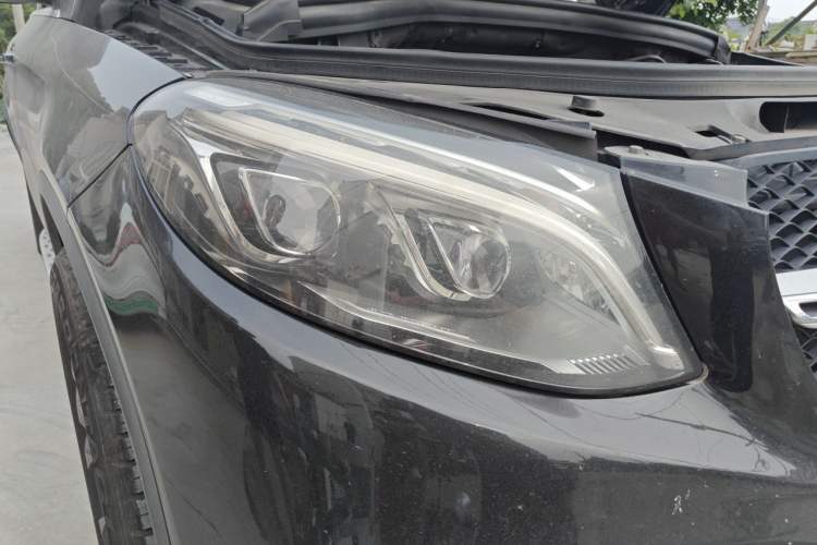 Used Mercedes-Benz GLE Coupe 2017 GLE 400 4MATIC Coupe SUV Right Front Headlight