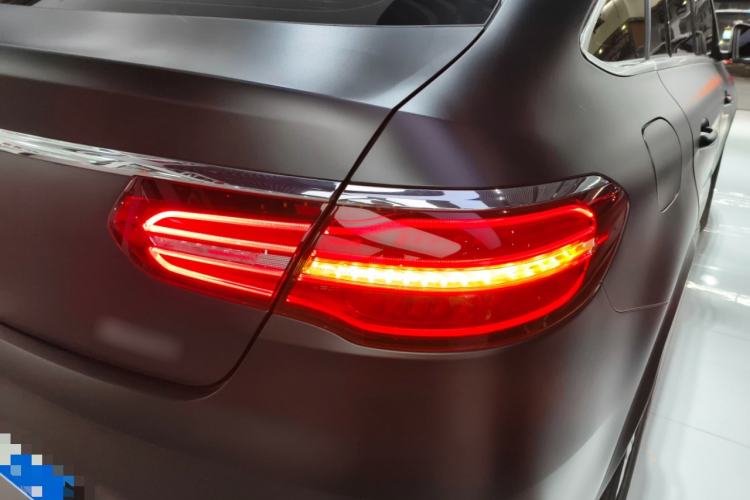 Used Mercedes-Benz GLE Coupe 2017 GLE 320 4MATIC Coupe SUV Right Rear Taillight