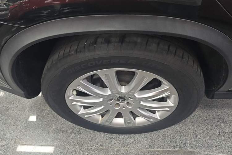 Used Mercedes-Benz GLE Coupe 2017 GLE 320 4MATIC Coupe SUV Right Rear Wheel Hub