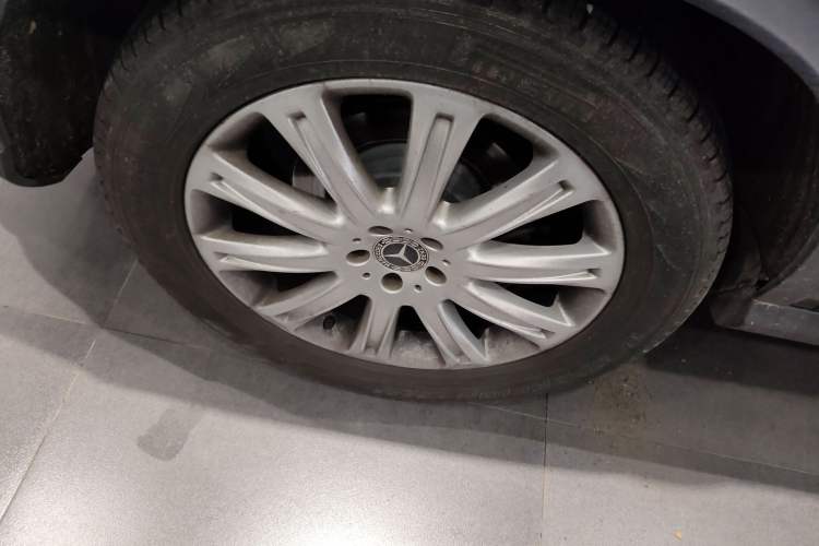 Used Mercedes-Benz GLE Coupe 2017 GLE 320 4MATIC Coupe SUV Right Rear Wheel Hub