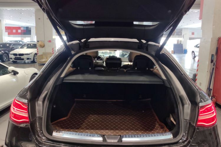 Used Mercedes-Benz GLE Coupe 2017 GLE 320 4MATIC Coupe SUV Trunk