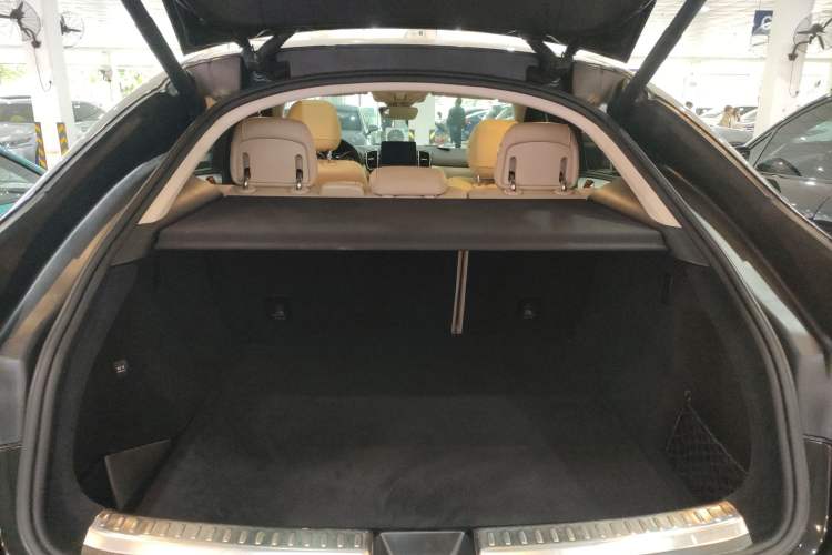 Used Mercedes-Benz GLE Coupe 2017 GLE 320 4MATIC Coupe SUV Trunk