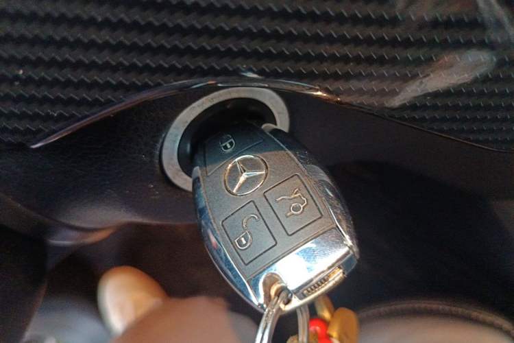 Used Mercedes-Benz GLE Coupe 2017 GLE 320 4MATIC Coupe SUV Vehicle Key