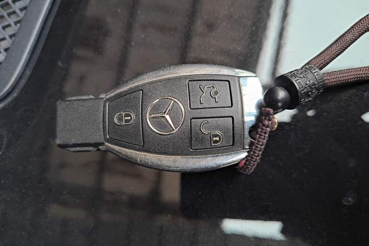 Used Mercedes-Benz GLE Coupe 2017 GLE 400 4MATIC Coupe SUV Vehicle Key