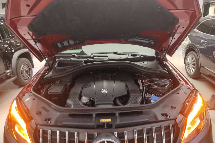 Used Mercedes-Benz GLE Coupe 2017 GLE 320 4MATIC Coupe SUV Engine Bay