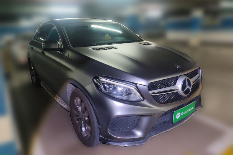 Used Mercedes-Benz GLE Coupe 2017 GLE 400 4MATIC Coupe SUV Front Right 45 Deg