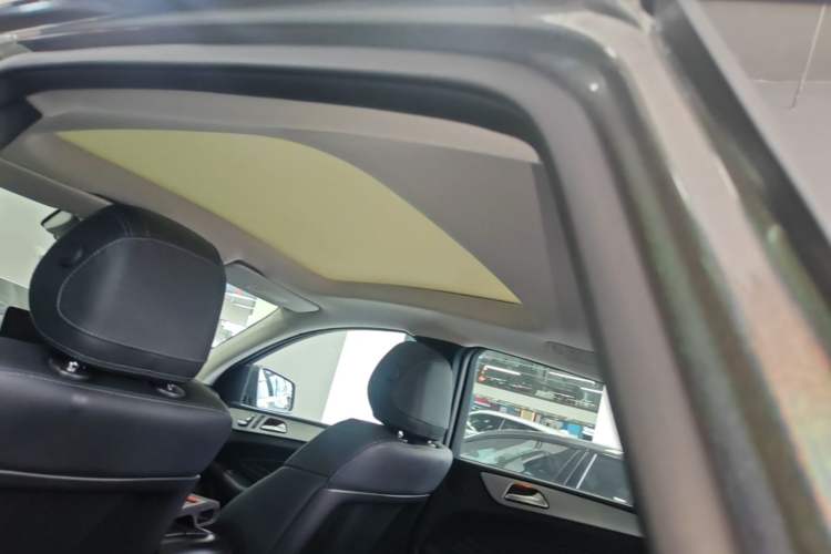Used Mercedes-Benz GLE Coupe 2017 GLE 320 4MATIC Coupe SUV Headliner