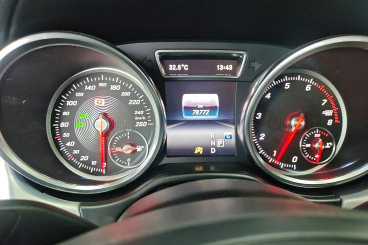 Used Mercedes-Benz GLE Coupe 2017 GLE 320 4MATIC Coupe SUV Instrument Cluster