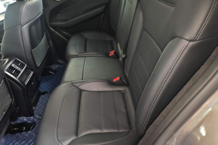 Used Mercedes-Benz GLE Coupe 2017 GLE 320 4MATIC Coupe SUV Left Rear Seat