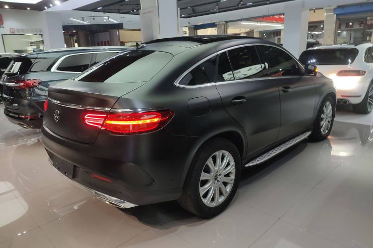 Used Mercedes-Benz GLE Coupe 2017 GLE 320 4MATIC Coupe SUV Rear Right 45 Deg