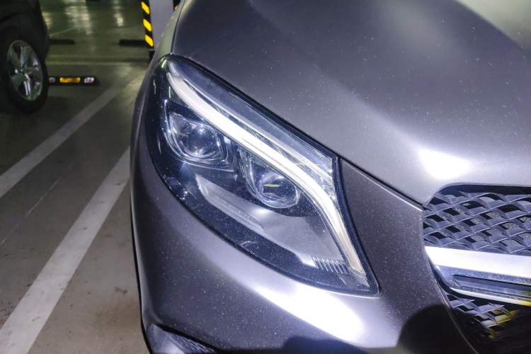 Used Mercedes-Benz GLE Coupe 2017 GLE 400 4MATIC Coupe SUV Right Front Headlight