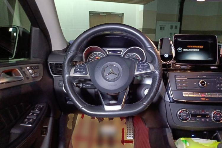 Used Mercedes-Benz GLE Coupe 2017 GLE 450 AMG 4MATIC Coupe SUV Steering Wheel