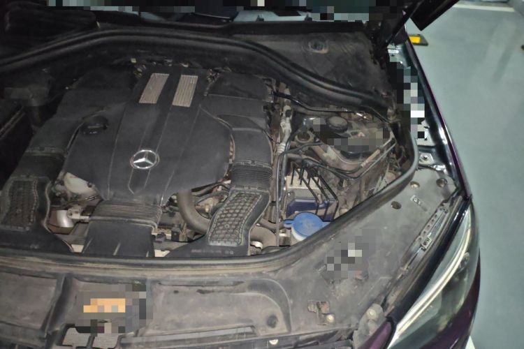 Used Mercedes-Benz GLE Coupe 2017 GLE 400 4MATIC Coupe SUV Engine Bay Left