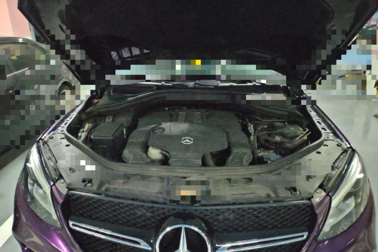 Used Mercedes-Benz GLE Coupe 2017 GLE 400 4MATIC Coupe SUV Engine Bay