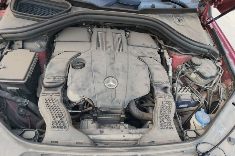 Used Mercedes-Benz GLE Coupe 2017 GLE 320 4MATIC Coupe SUV Engine Bay