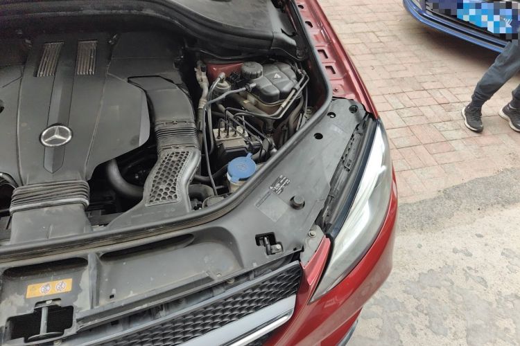 Used Mercedes-Benz GLE Coupe 2017 GLE 400 4MATIC Coupe SUV Engine Bay Left