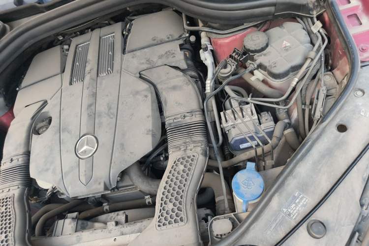 Used Mercedes-Benz GLE Coupe 2017 GLE 320 4MATIC Coupe SUV Engine Bay Left