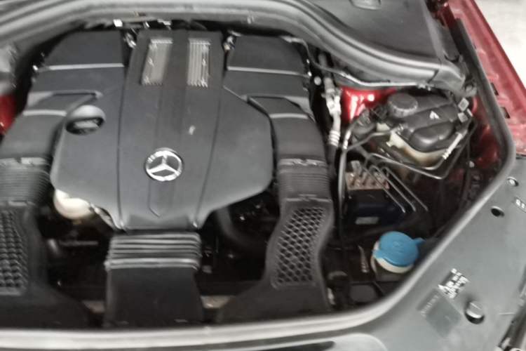 Used Mercedes-Benz GLE Coupe 2017 GLE 320 4MATIC Coupe SUV Engine Bay Left
