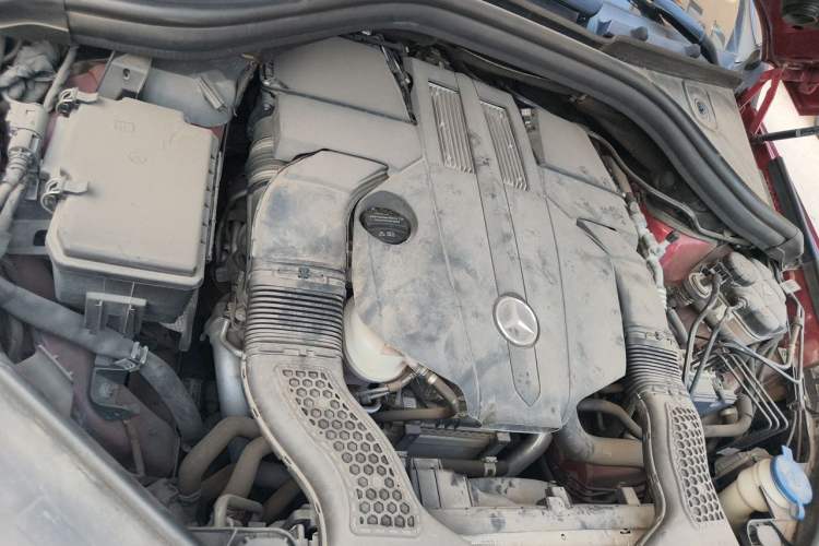 Used Mercedes-Benz GLE Coupe 2017 GLE 320 4MATIC Coupe SUV Engine Bay Right