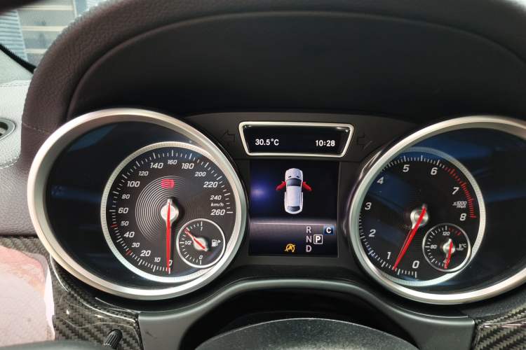 Used Mercedes-Benz GLE Coupe 2017 GLE 320 4MATIC Coupe SUV Instrument Cluster