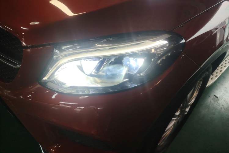 Used Mercedes-Benz GLE Coupe 2017 GLE 320 4MATIC Coupe SUV Left Front Headlight