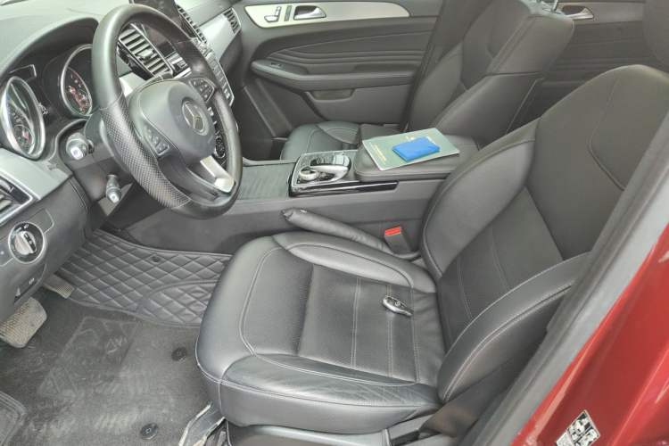 Used Mercedes-Benz GLE Coupe 2017 GLE 400 4MATIC Coupe SUV Left Front Seat