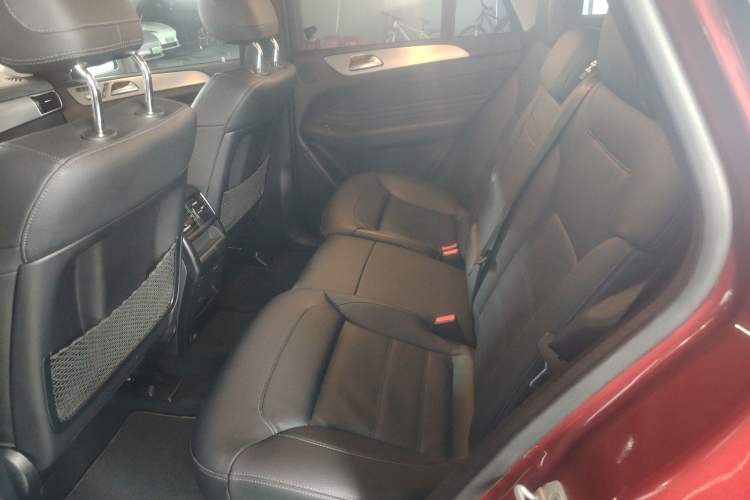 Used Mercedes-Benz GLE Coupe 2017 GLE 320 4MATIC Coupe SUV Left Rear Seat