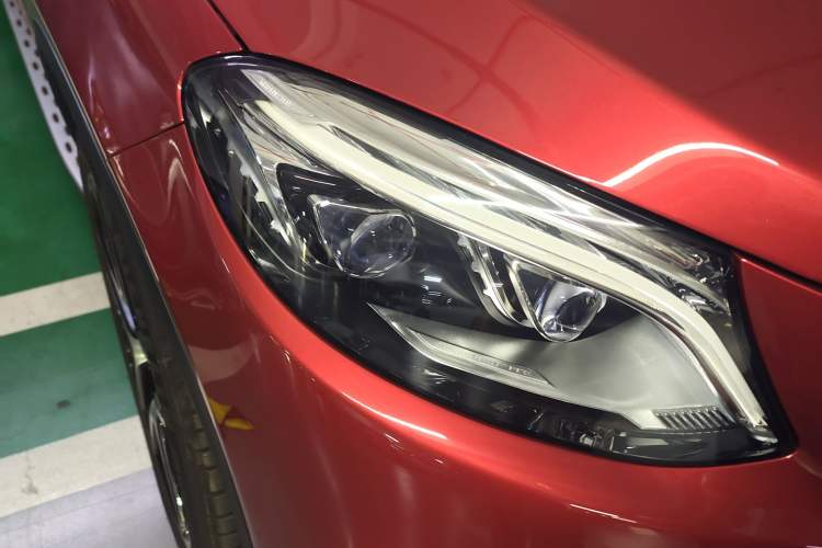 Used Mercedes-Benz GLE Coupe 2017 GLE 450 AMG 4MATIC Coupe SUV Right Front Headlight