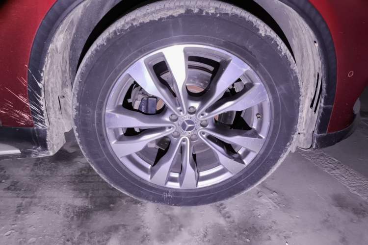 Used Mercedes-Benz GLE Coupe 2017 GLE 400 4MATIC Coupe SUV Right Front Wheel Hub