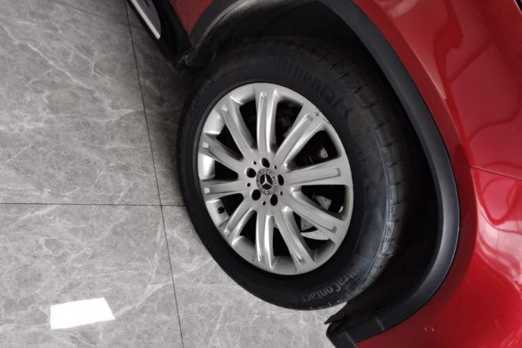 Used Mercedes-Benz GLE Coupe 2017 GLE 320 4MATIC Coupe SUV Right Front Wheel Hub