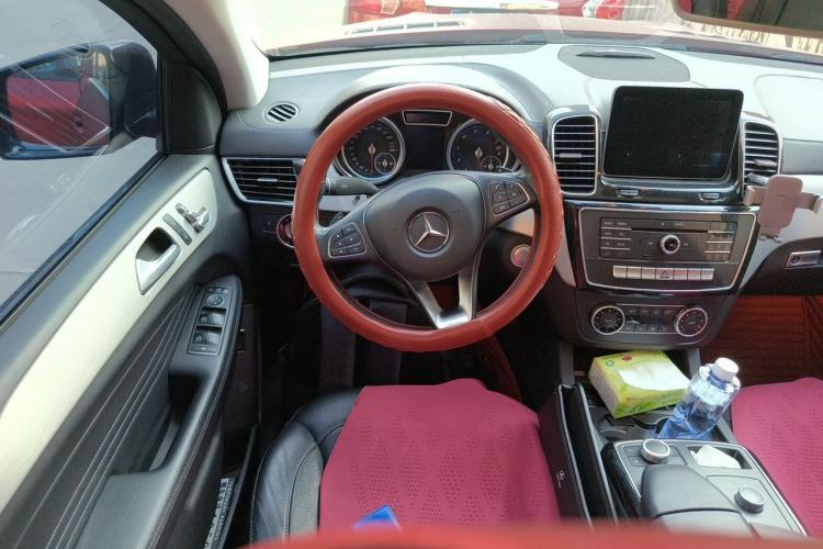 Used Mercedes-Benz GLE Coupe 2017 GLE 320 4MATIC Coupe SUV Steering Wheel
