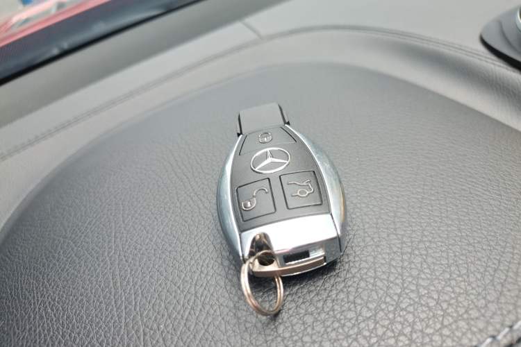 Used Mercedes-Benz GLE Coupe 2017 GLE 320 4MATIC Coupe SUV Vehicle Key