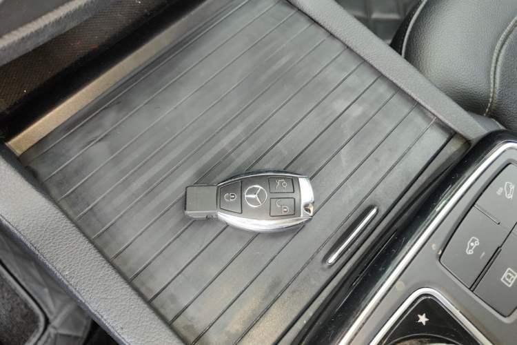 Used Mercedes-Benz GLE Coupe 2017 GLE 400 4MATIC Coupe SUV Vehicle Key