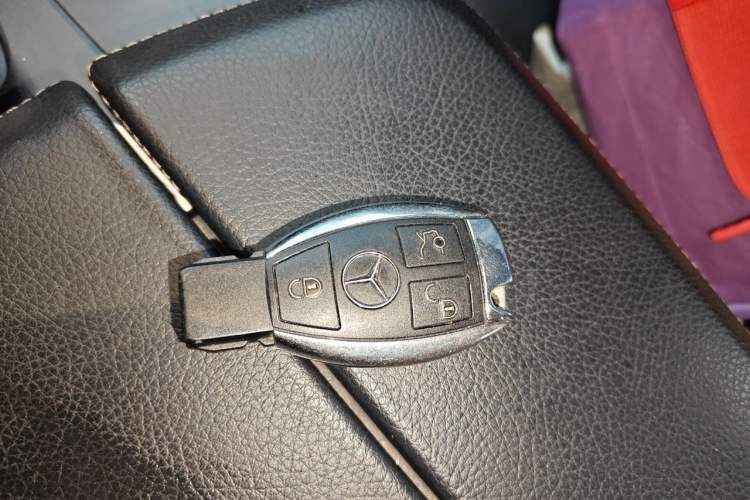 Used Mercedes-Benz GLE Coupe 2017 GLE 400 4MATIC Coupe SUV Vehicle Key