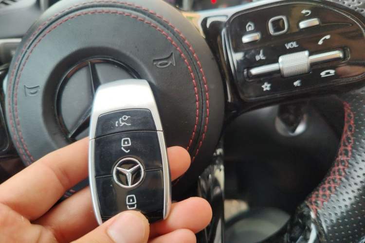 Used Mercedes-Benz GLE Coupe 2017 GLE 400 4MATIC Coupe SUV Vehicle Key