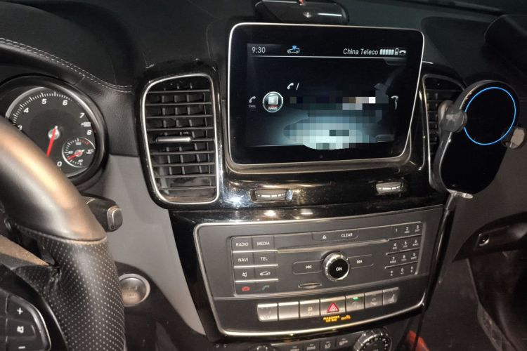 Used Mercedes-Benz GLE Coupe 2017 GLE 320 4MATIC Coupe SUV Audio And AC Panel