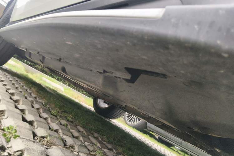 Used Mercedes-Benz GLE Coupe 2017 GLE 320 4MATIC Coupe SUV Chassis Front Right