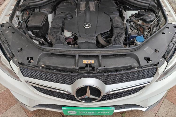 Used Mercedes-Benz GLE Coupe 2017 GLE 400 4MATIC Coupe SUV Engine Bay