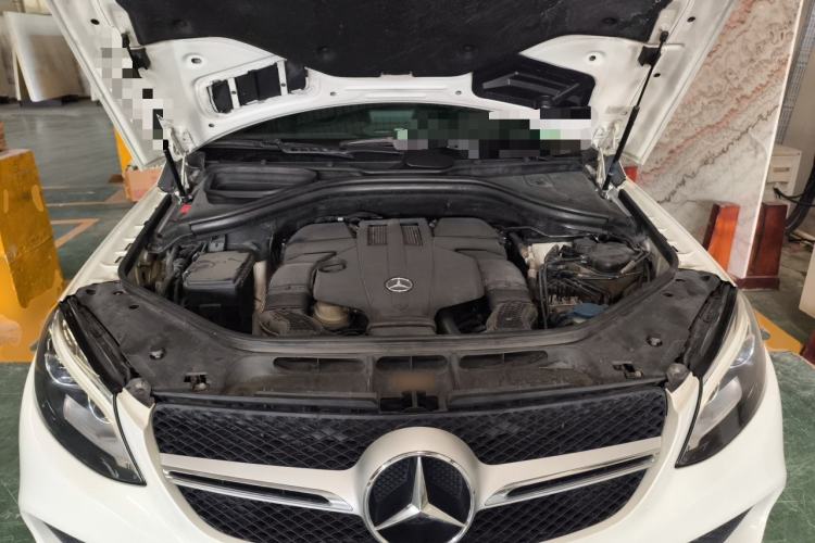 Used Mercedes-Benz GLE Coupe 2017 GLE 400 4MATIC Coupe SUV Engine Bay