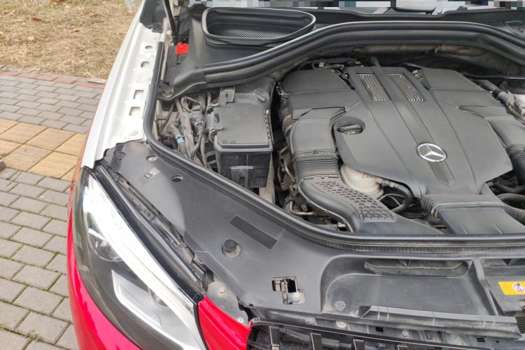 Used Mercedes-Benz GLE Coupe 2017 GLE 320 4MATIC Coupe SUV Engine Bay Right